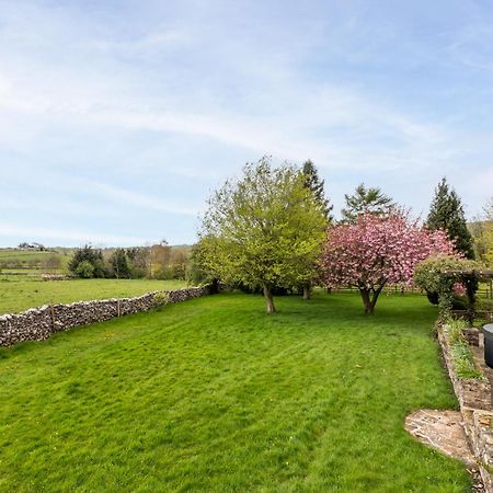Central Malham Wellbeing Escape With Hot Tub Sleeps 8 Exterior foto